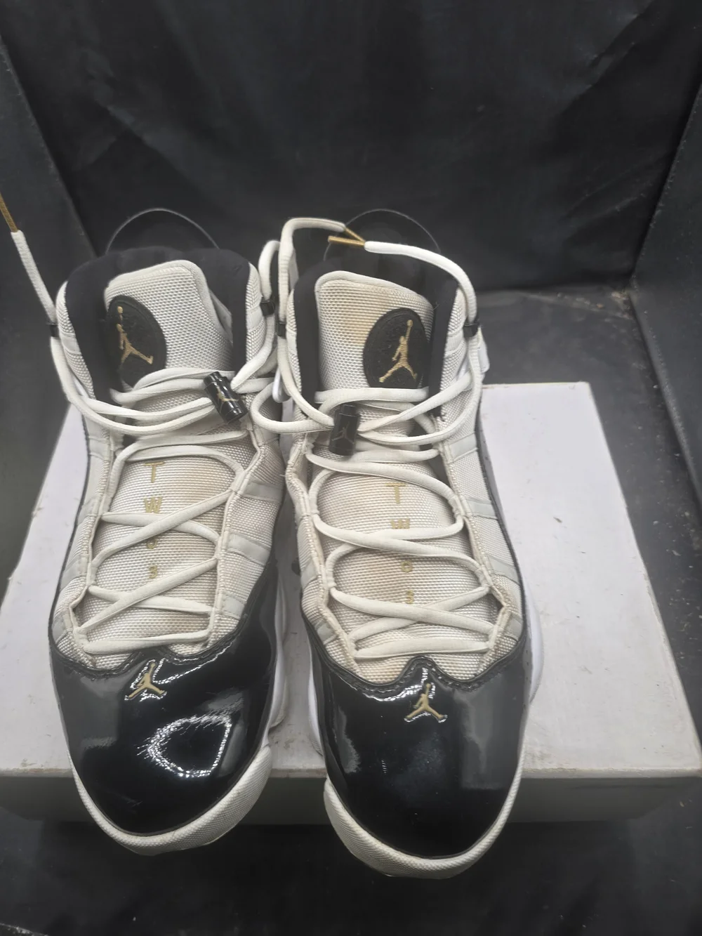 A0385 Jordan‎ Men’s Athletic Shoes Black White Gold